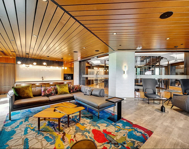 888 Main Street - Photo Thumbnail 12