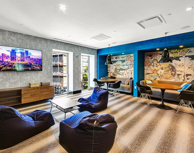 888 Main Street - Photo Thumbnail 10