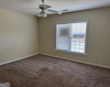 135 Logmont Trace - Photo Thumbnail 15