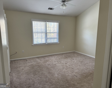 135 Logmont Trace - Photo Thumbnail 11