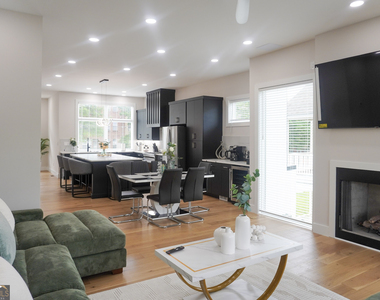 68 Boulevard Se - Photo Thumbnail 41