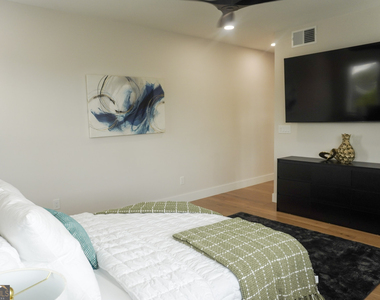 68 Boulevard Se - Photo Thumbnail 5