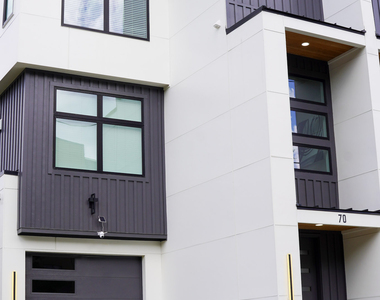 68 Boulevard Se - Photo Thumbnail 49