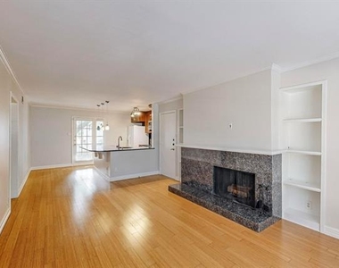 5220 Fleetwood Oaks Avenue - Photo Thumbnail 9