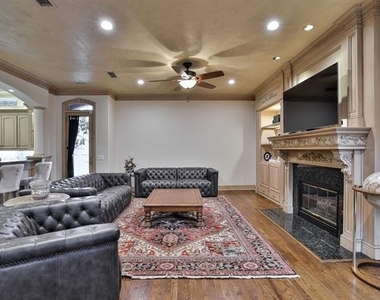6805 Laurel Valley Drive - Photo Thumbnail 11