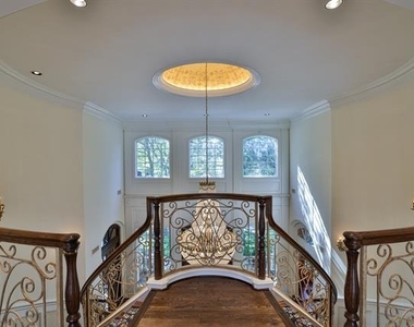 6805 Laurel Valley Drive - Photo Thumbnail 20