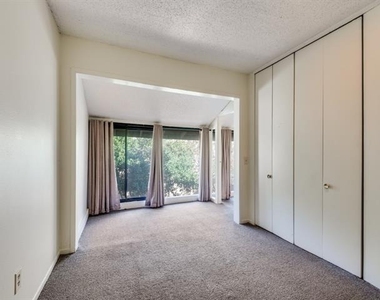1800 Navajo Place - Photo Thumbnail 7