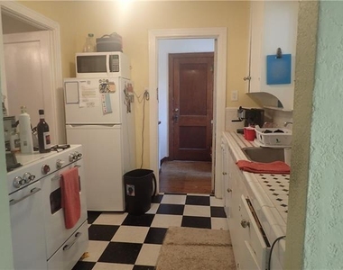 5918 La Vista Drive - Photo Thumbnail 6