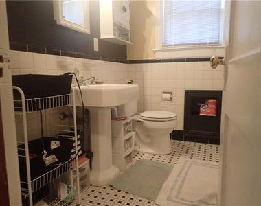 5918 La Vista Drive - Photo Thumbnail 10