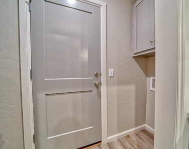 1530 S 7th Street - Photo Thumbnail 12