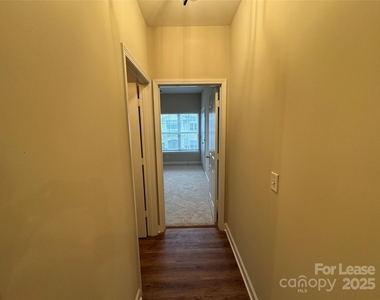 11865 Ridgeway Park Drive - Photo Thumbnail 1