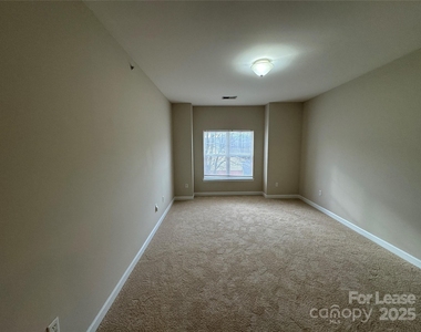 11865 Ridgeway Park Drive - Photo Thumbnail 15