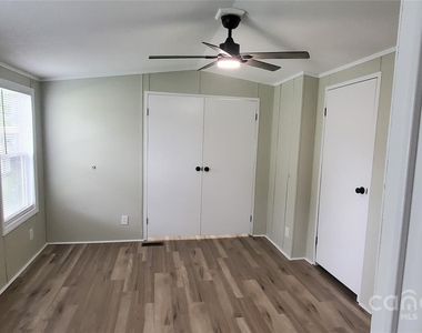 113 Sycamore Lane - Photo Thumbnail 10