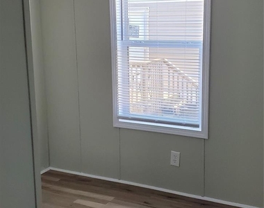 113 Sycamore Lane - Photo Thumbnail 4