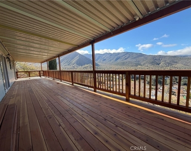 121 Larch Court - Photo Thumbnail 6