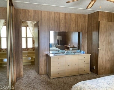 121 Larch Court - Photo Thumbnail 13
