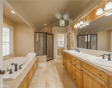 173 Grizzly Road - Photo Thumbnail 15