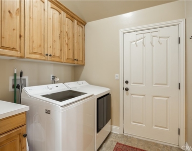 173 Grizzly Road - Photo Thumbnail 38