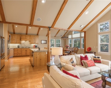 173 Grizzly Road - Photo Thumbnail 8
