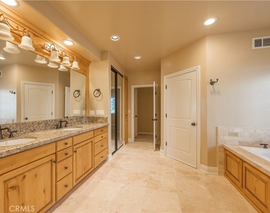 173 Grizzly Road - Photo Thumbnail 29