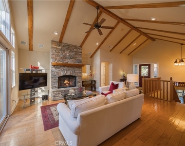 173 Grizzly Road - Photo Thumbnail 4
