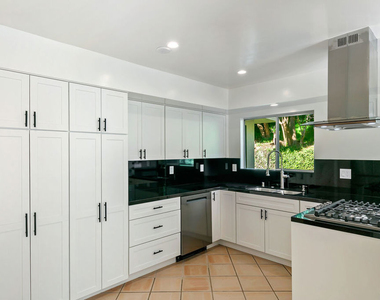 1054 Enchanted Way - Photo Thumbnail 8