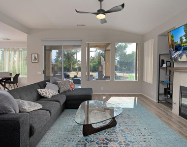 29869 W Laguna Drive - Photo Thumbnail 2