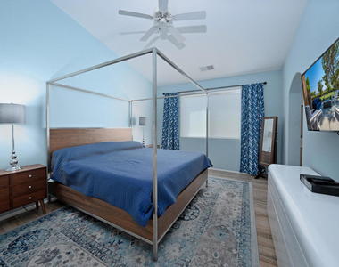 29869 W Laguna Drive - Photo Thumbnail 10