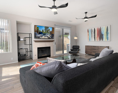29869 W Laguna Drive - Photo Thumbnail 3