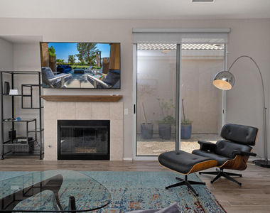 29869 W Laguna Drive - Photo Thumbnail 1