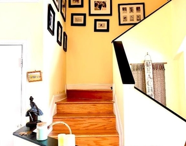 328 N Lake Drive N - Photo Thumbnail 15