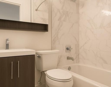 West 53rd Street - Photo Thumbnail 4