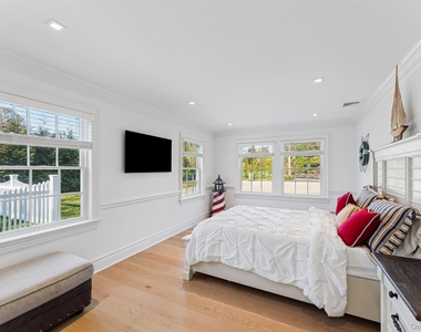 275 Mill Road - Photo Thumbnail 8