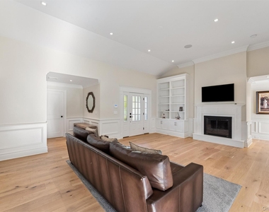 275 Mill Road - Photo Thumbnail 2