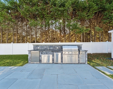 275 Mill Road - Photo Thumbnail 16