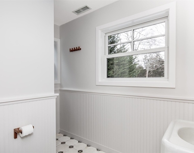 9 Helens Lane - Photo Thumbnail 19