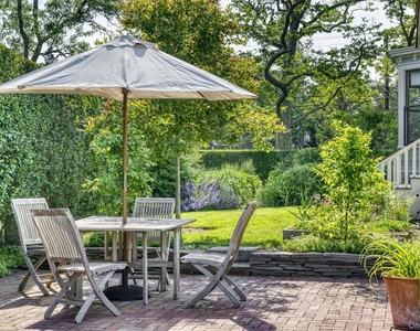 1855 Village Lane - Photo Thumbnail 2