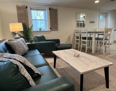120 Mitchell Ave Avenue - Photo Thumbnail 1