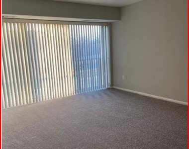 1300 Army Navy Drive - Photo Thumbnail 3