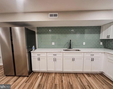 1511 Aragona Boulevard - Photo Thumbnail 3