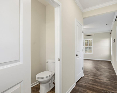 106 Knotts Berry Road - Photo Thumbnail 7