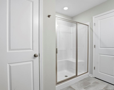 106 Knotts Berry Road - Photo Thumbnail 29