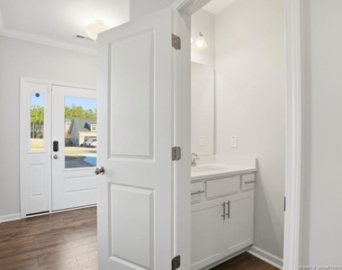 106 Knotts Berry Road - Photo Thumbnail 6