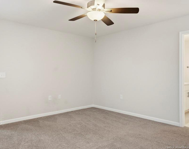 106 Knotts Berry Road - Photo Thumbnail 25