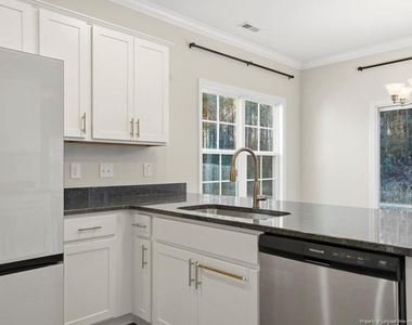 106 Knotts Berry Road - Photo Thumbnail 18