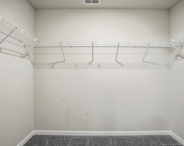 106 Knotts Berry Road - Photo Thumbnail 31