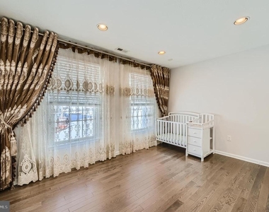 8 Sapphire Hill Court - Photo Thumbnail 21