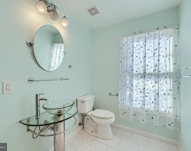 8 Sapphire Hill Court - Photo Thumbnail 19