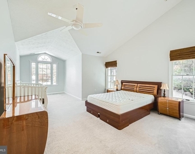 8 Sapphire Hill Court - Photo Thumbnail 14