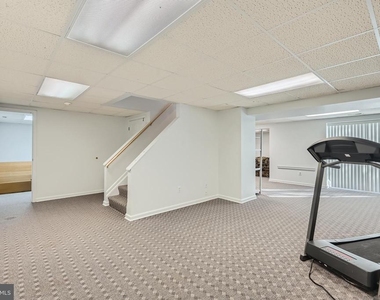 8 Sapphire Hill Court - Photo Thumbnail 27